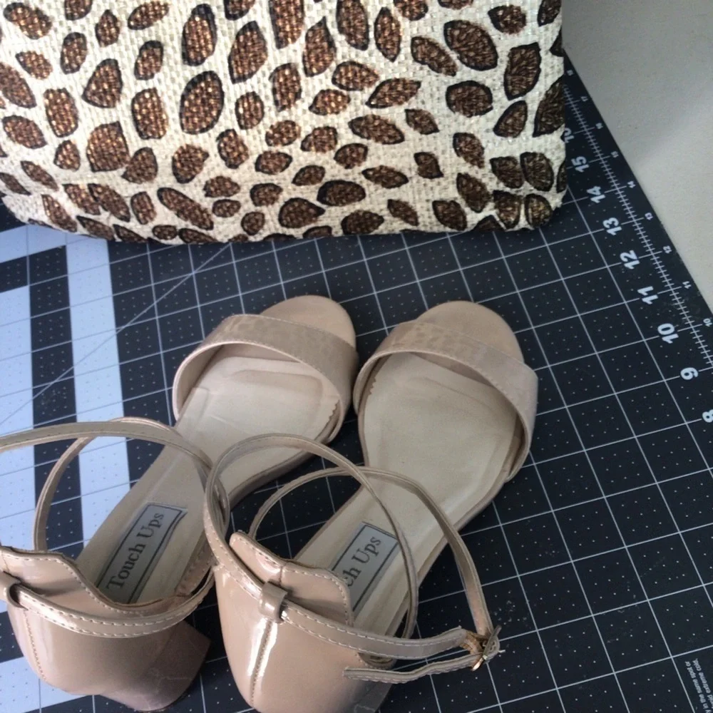 Summer Strappy Heel Peep Toe Sandals size 7.5